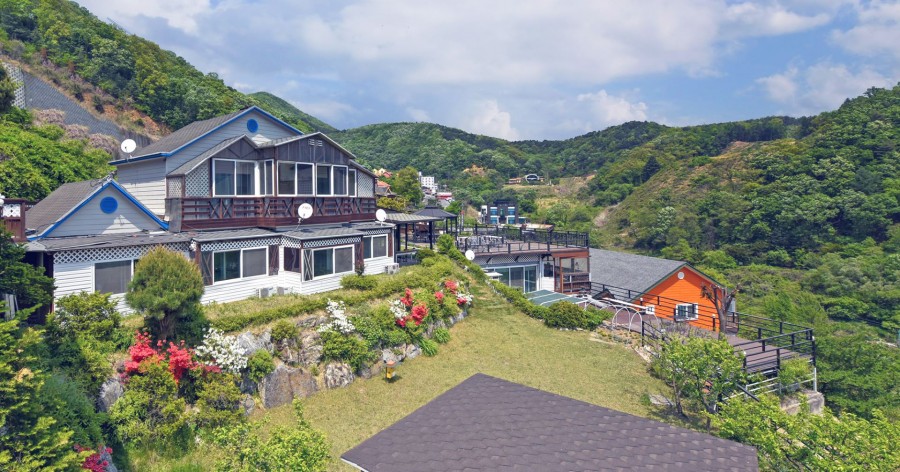 구름발치외부1920.jpg